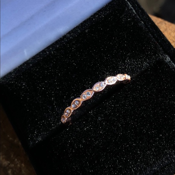 MILGRAIN ROSE GOLD BAND - Picture 3 of 6